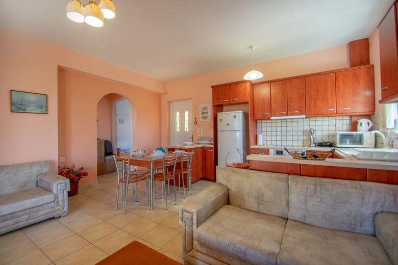 Yiota Porto Kavo Apartment