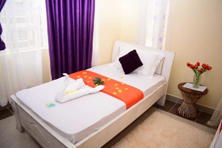 Hotel Ann Airport Home And Tour
