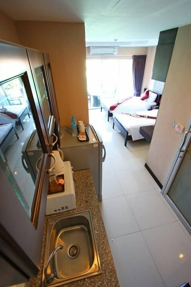Hotel Sukhotai Resort