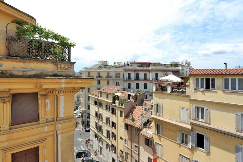 Apartamento Crispi Charm One Bedroom - My Extra Home