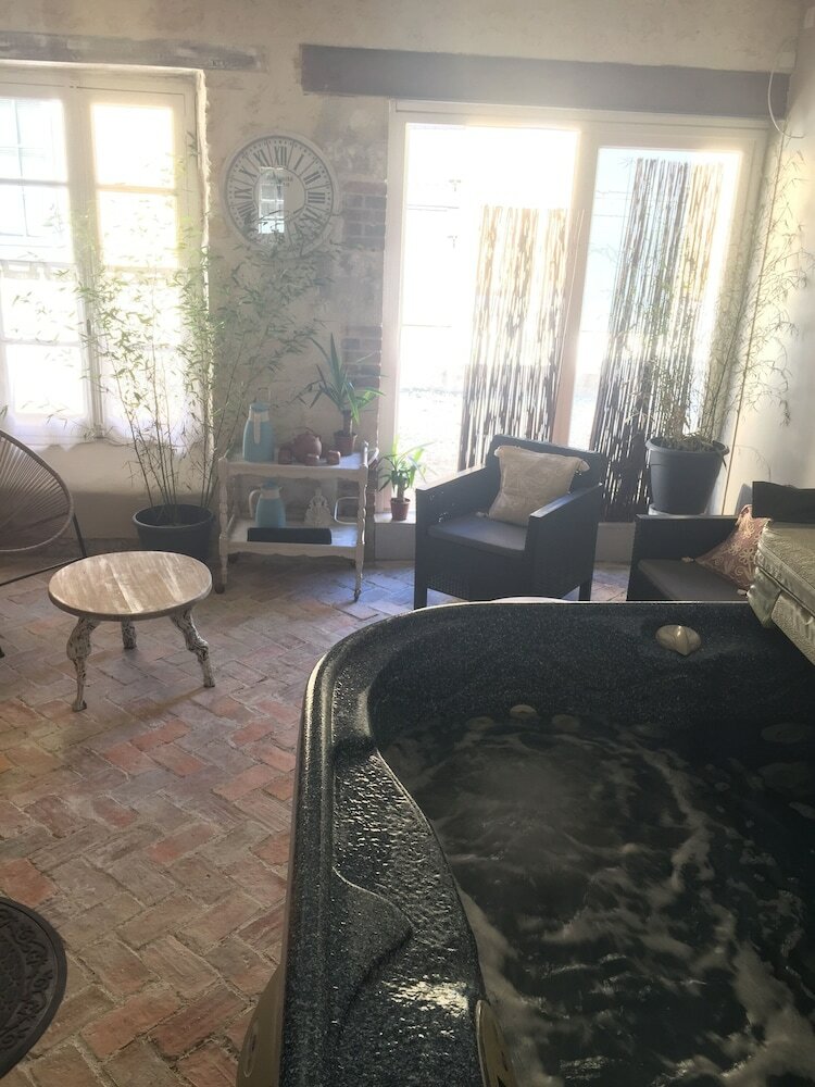 Hotel Chambres D'h�tes Manoir Le Mingreaud