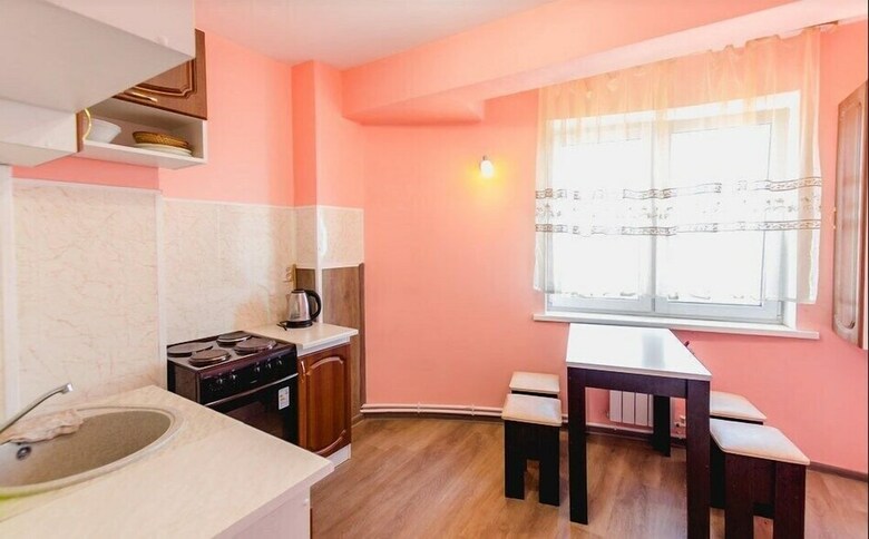 Hostal Nomads Hostel & Apartments