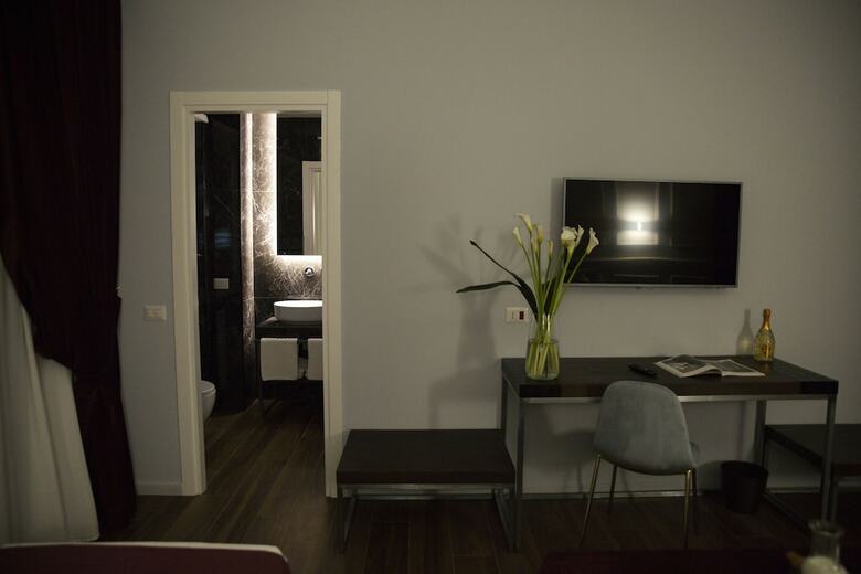 Bed & Breakfast Unicum Roma Suites