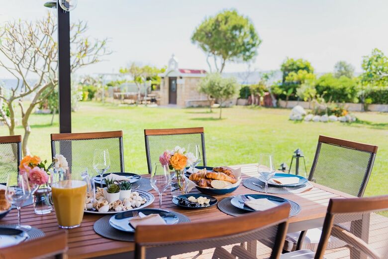 Villa Nastazia Luxury Beach House
