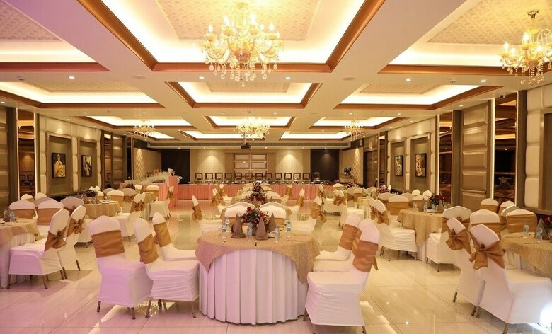 Hotel Aagaaz For Luxury Stay And Celebration
