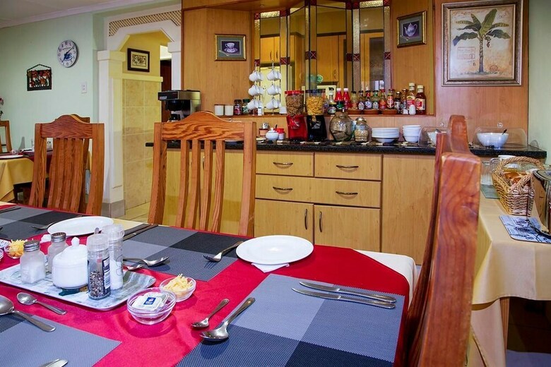 Hotel Heugh Road Guest House