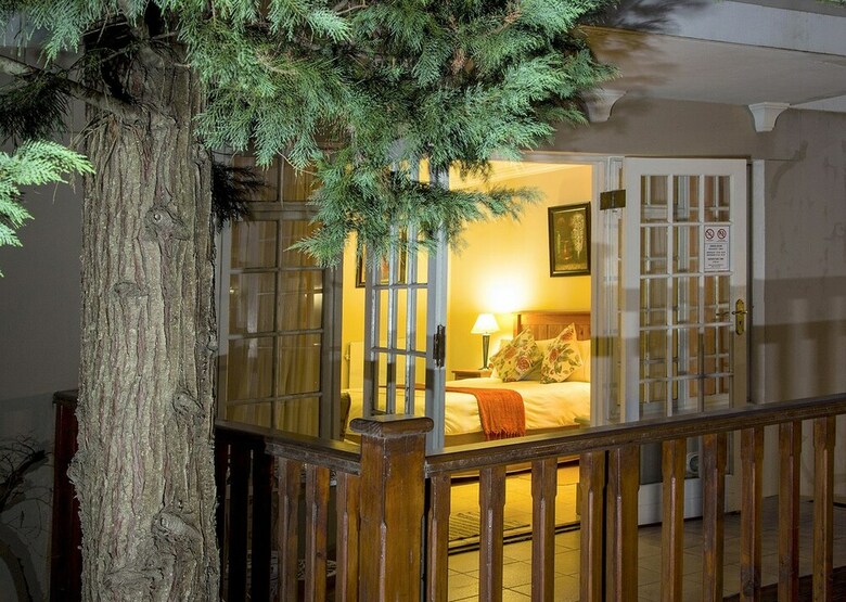 Hotel Heugh Road Guest House