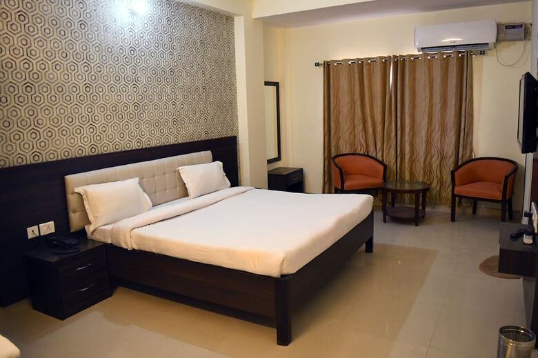 Hotel Ganga Darshanam Guest House