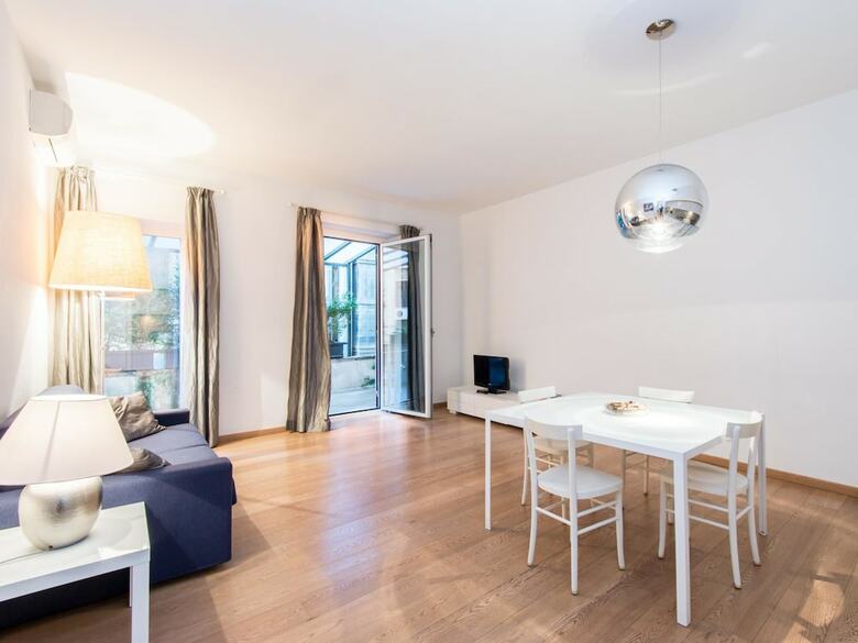 Rsh Apartment Terrace Sistina A