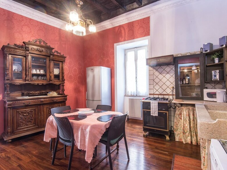 Rsh Spanish Steps Luxury Apartment