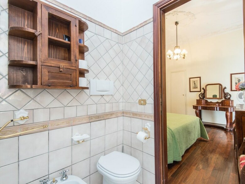 Rsh Spanish Steps Luxury Apartment