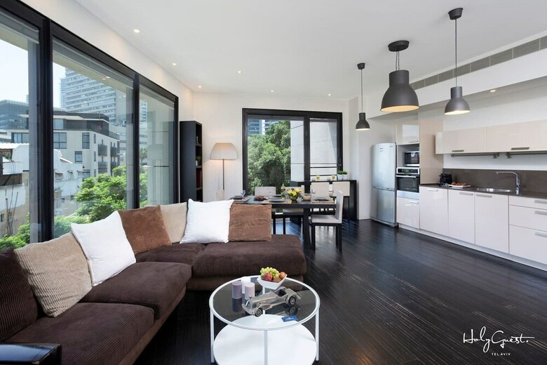 Apartamento Sleek 3br In White City By Holyguest