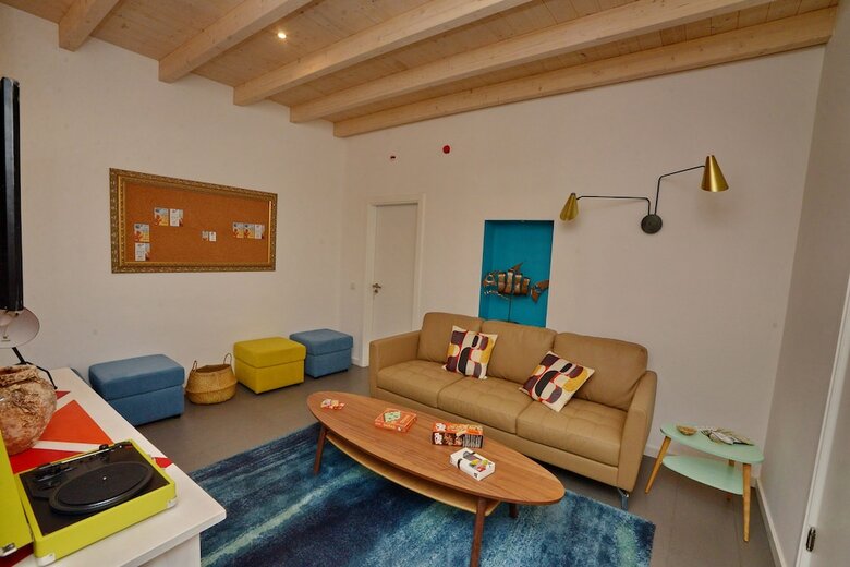 Hostal Son Of A Beach Hostel