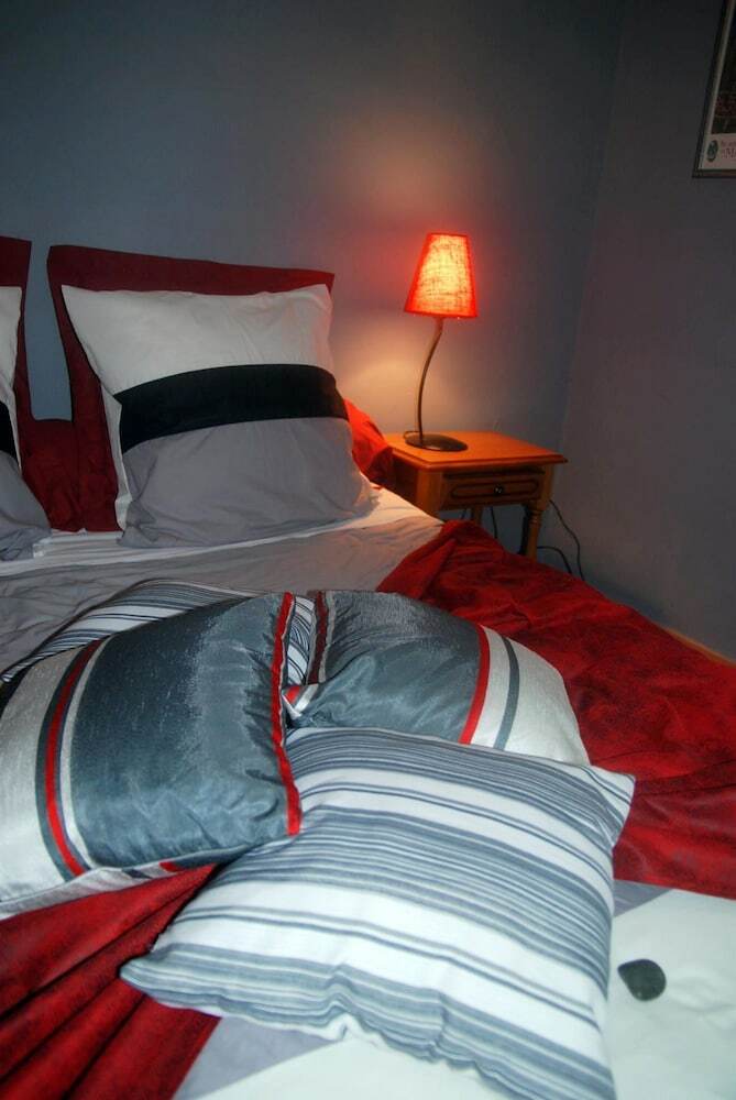 Bed & Breakfast Chambres D'h�tes Domaine Chanteperdrix