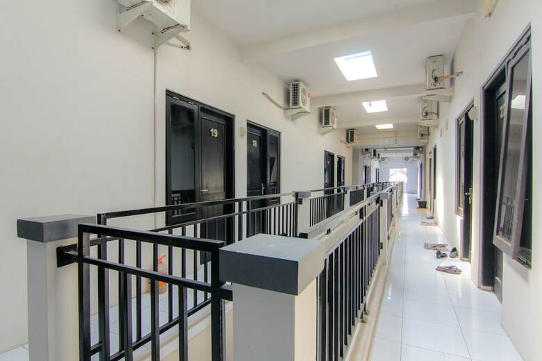 Hotel Jj House Wahid Hasyim