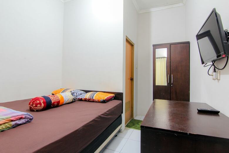 Hotel Jj House Wahid Hasyim