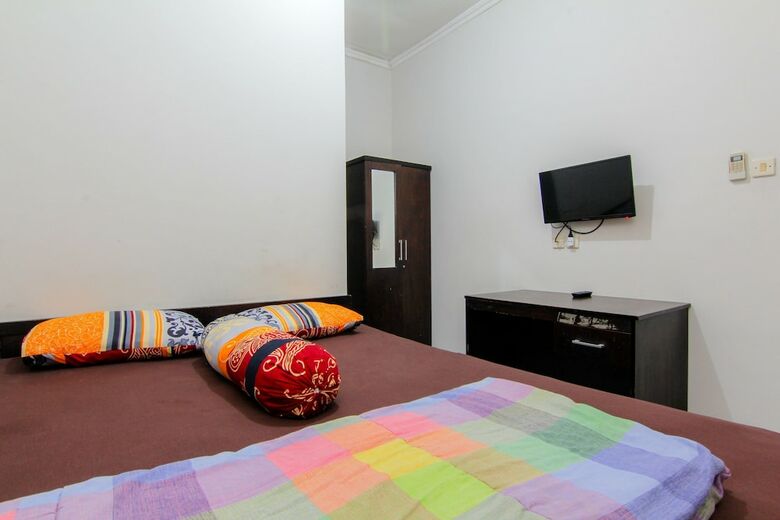 Hotel Jj House Wahid Hasyim