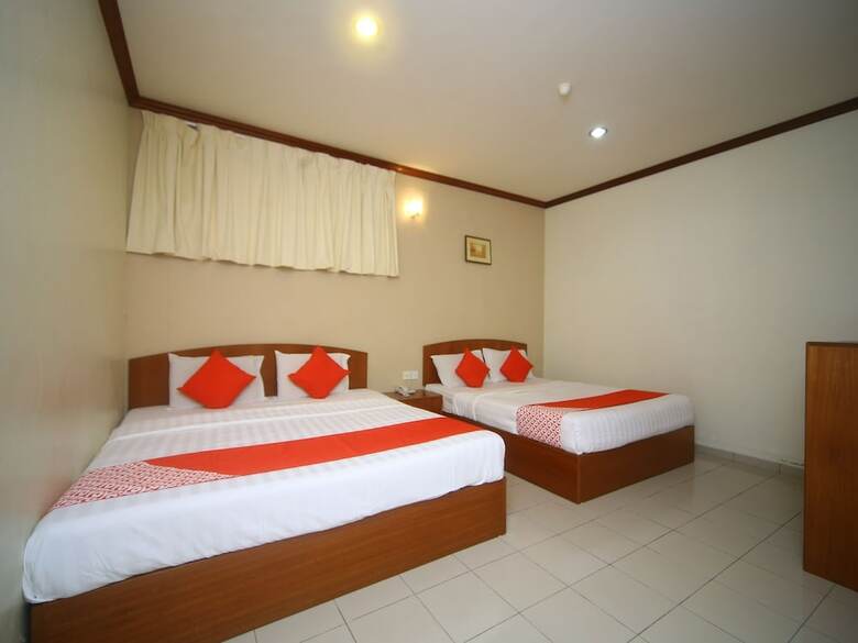 Oyo 1027 Hotel London