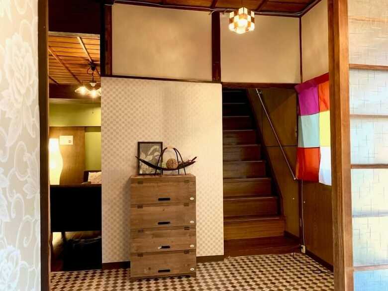 Good Old Japanese Inn (217-2)