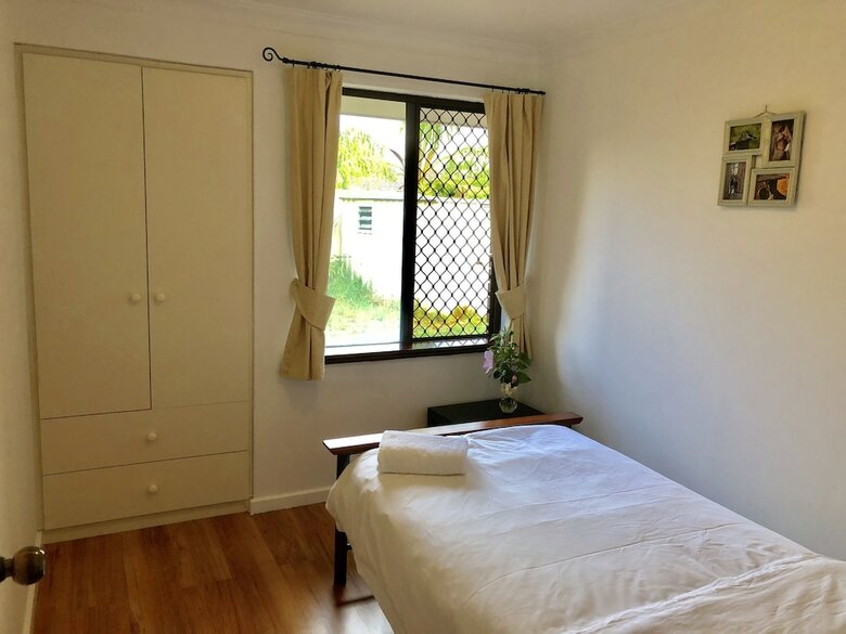Riverton Lodge - Walk To Shopping Centre
