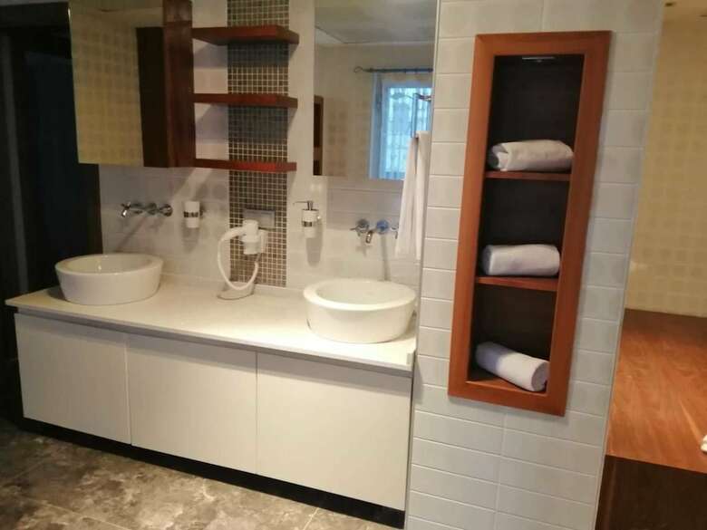 Ferah Suites Hotel