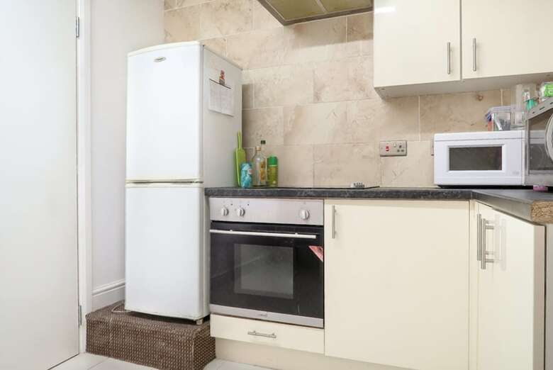 Apartamentos Portway Deluxe En Suite Room