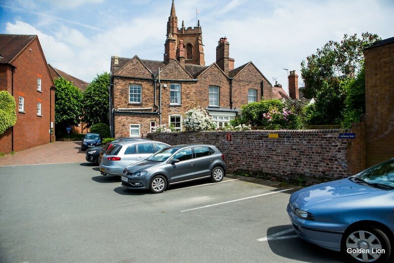 Bed & Breakfast The Golden Lion Inn