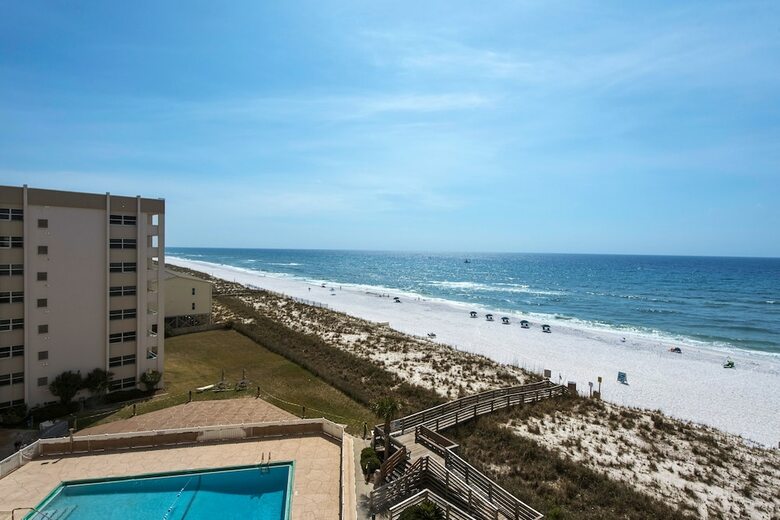 Regency Towers 703 West  - One Bedroom Condo