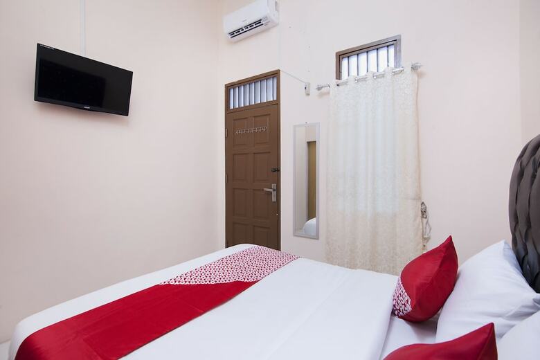Hotel Oyo 885 Tangkul Residence
