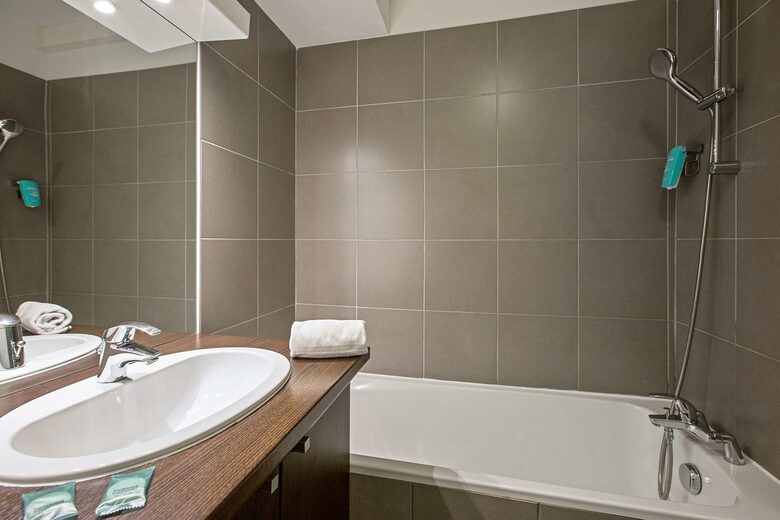 Aparthotel Park & Suites El�gance Cornebarrieu