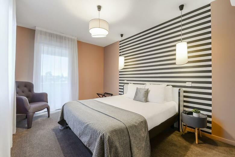 Aparthotel Park & Suites El�gance Cornebarrieu