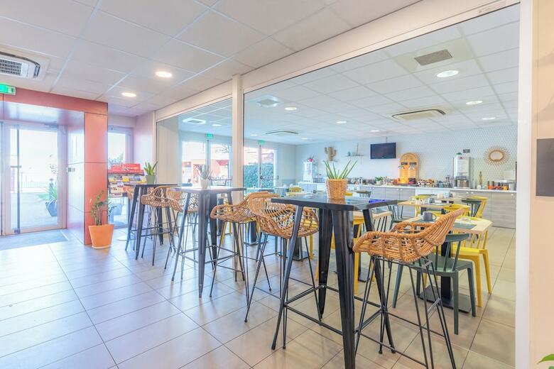 Aparthotel Park & Suites El�gance Cornebarrieu