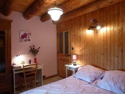 Bed & Breakfast La Crois�e Des Fleurs