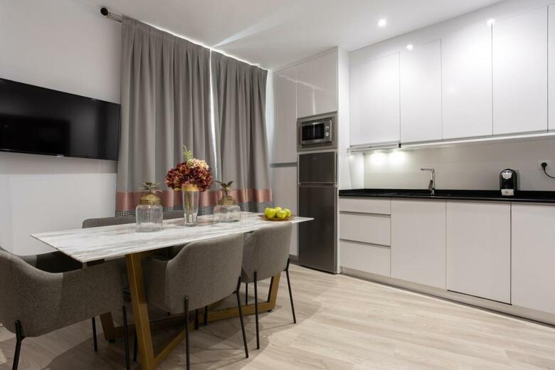 Apartamentos Bibo Suites Plaza Nueva