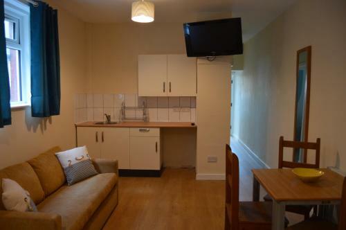 Apartamentos Central Cove Guesthouse