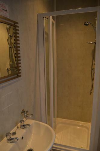 Apartamentos Central Cove Guesthouse