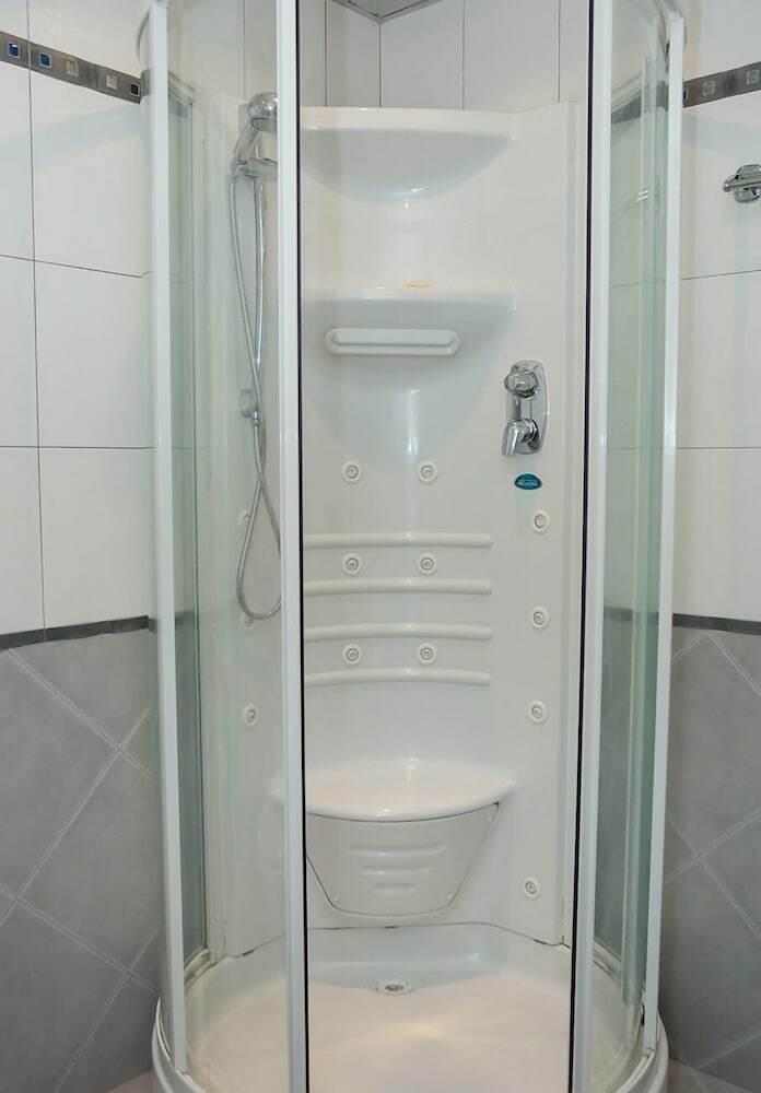 Fm Deluxe 2-bdr Apartment - Varna Port