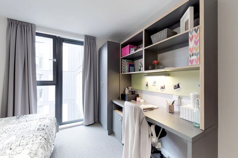 Hotel Hashtag Glasgow (Student Only - Id Required)