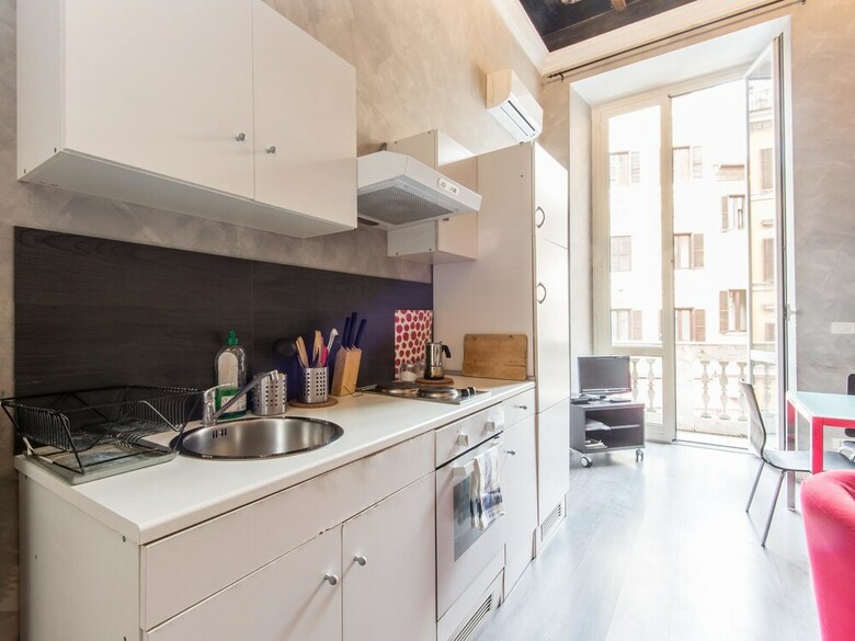 Rsh Ara Pacis Enchanting Apartment