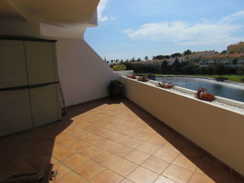 Apartamentos Vista Mar Y Golf A�oreta