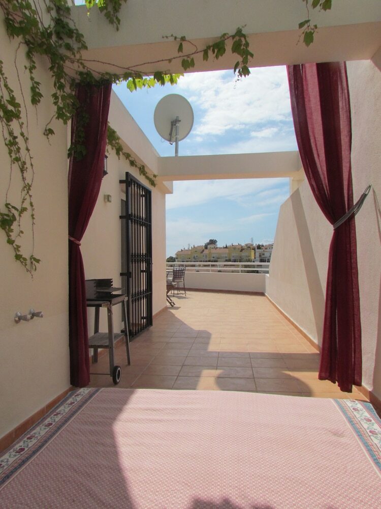 Apartamentos Vista Mar Y Golf A�oreta