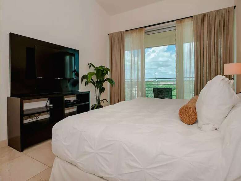 Al Cielo Penthouse 4br Penthouse By Rmh