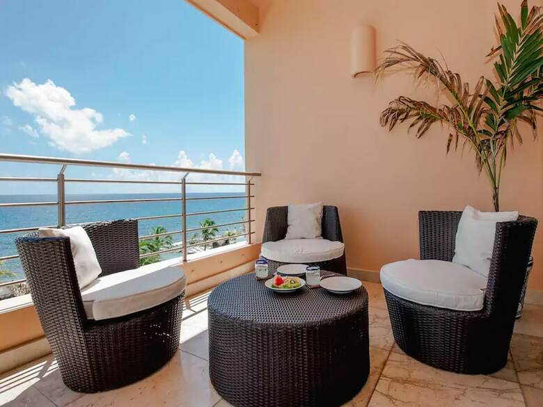 Al Cielo Penthouse 4br Penthouse By Rmh