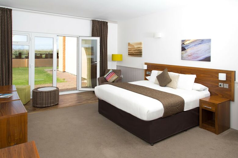 Sands Resort Hotel & Spa