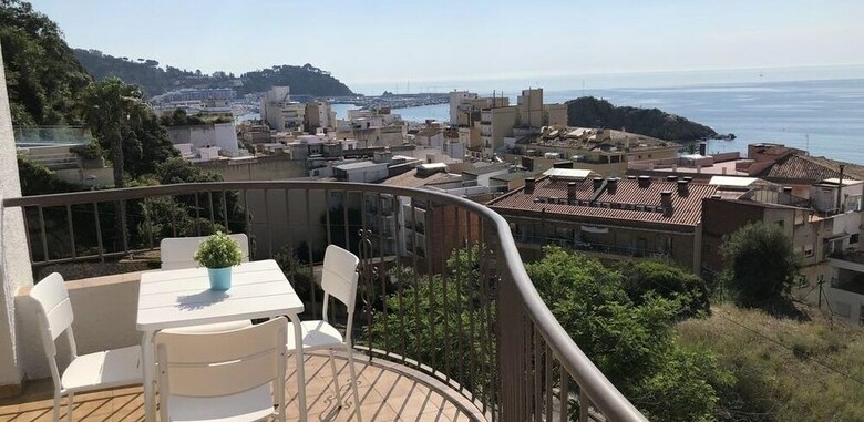 Lindo Apartamento En Blanes