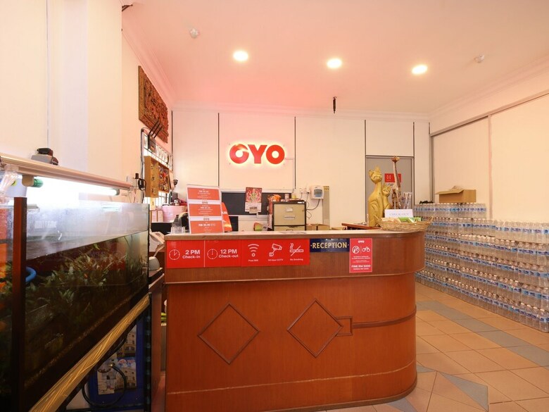Oyo 1090 Hollitel Hotel Melaka