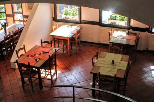 Hotel H�tel Les Vignes Rouges