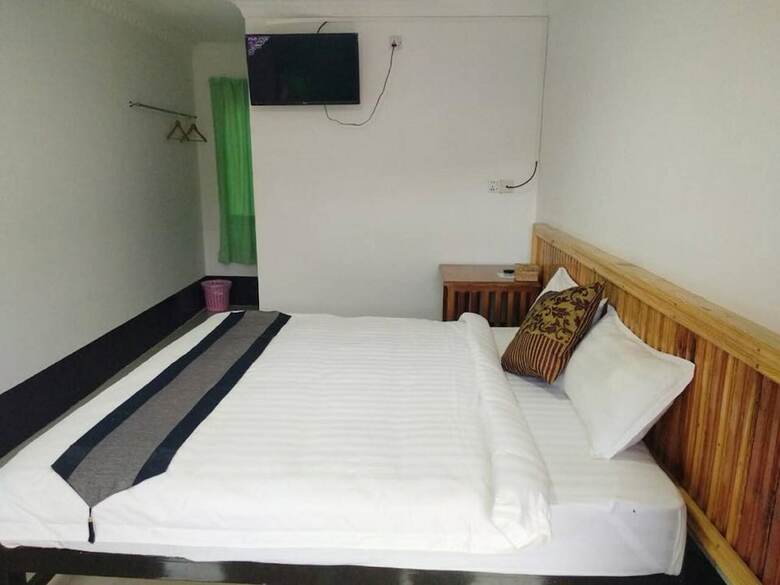 Hotel Full Moon Guest House