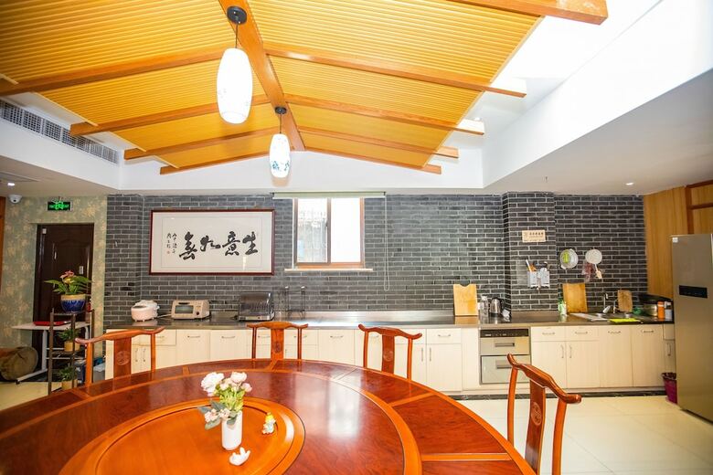 Hotel Suzhou Jade Snow Lodge