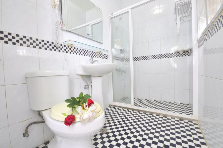 Bed & Breakfast Smile Orange Homestay